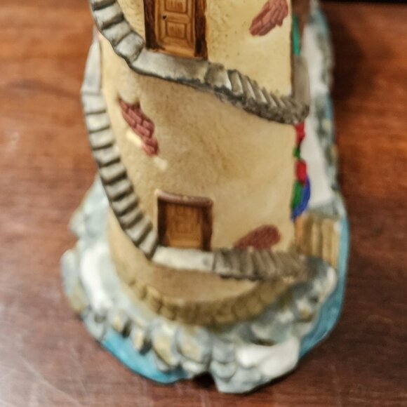 Vintage 1998 Collectable Dickens Ceramic 11" Tall Lighthouse/Figurine - Picture 4 of 15